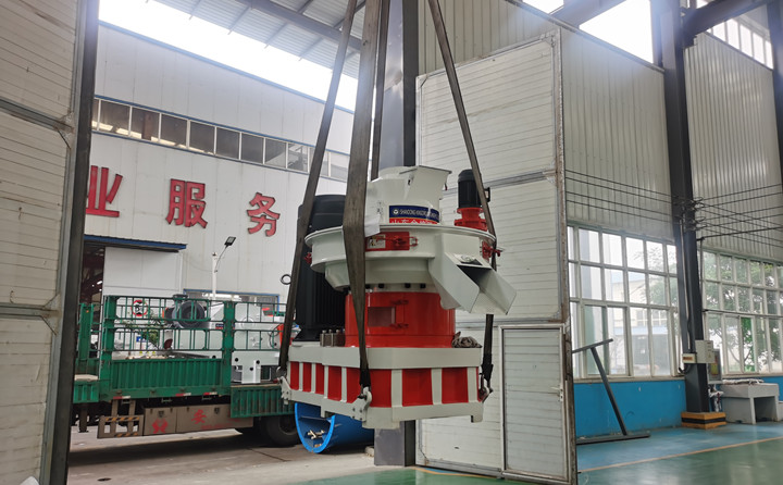 高考進行時,金格瑞木屑顆粒機發貨時.jpg 高考進行時,金格瑞木屑顆粒機發貨時.jpg